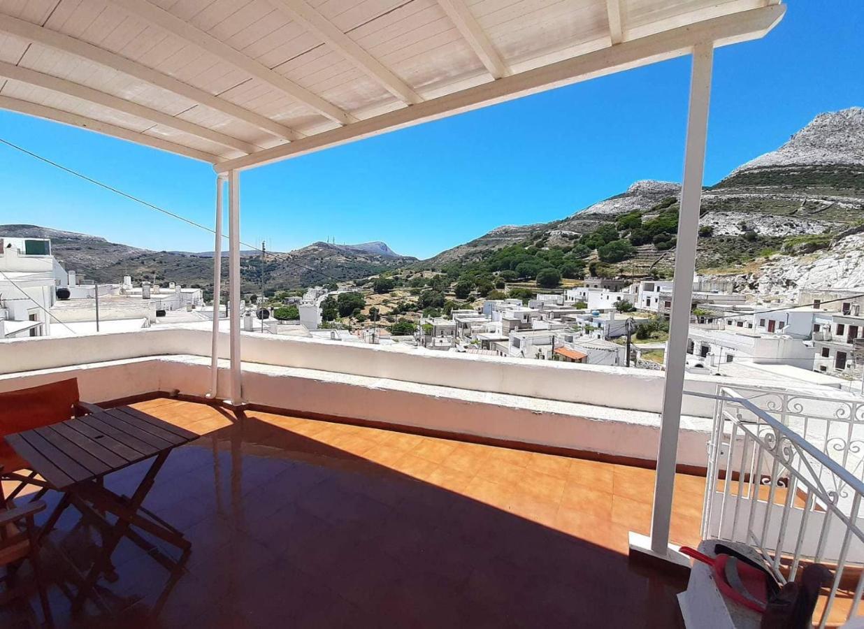 Bella Vista Montagna Lejlighed Apérathos Eksteriør billede